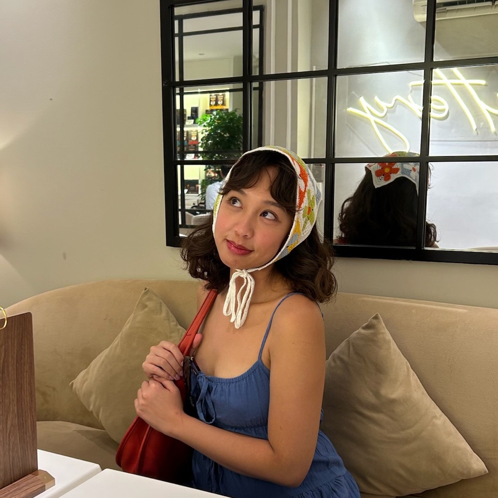 Meet your Posher, Adrienne